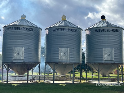 Westeel-Rosco 145 +/- 2000 bu 5 Ring Hopper Grain Bin