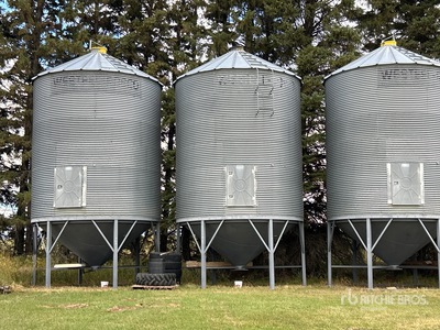 Westeel-Rosco 146 +/- 2300 bu 6 Ring Hopper Grain Bin