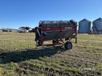 Hutchinson C-3000 Grain Cleaner