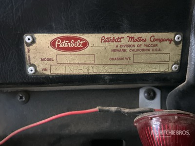 1993 Peterbilt 379 T/A Sleeper Truck Tractor