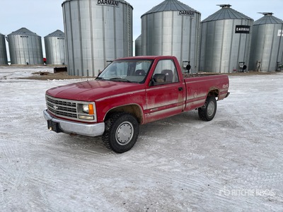 Chevrolet Cheyenne 1500 4x4 Pickup