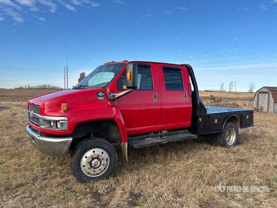 2006 Chevrolet C5500 Crew Cab 4x4 Crew Cab Camión Caja Abierta