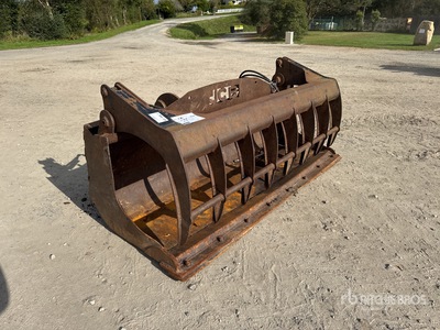 JCB 2400 mm Godet A Fumier Manure Bucket Divers
