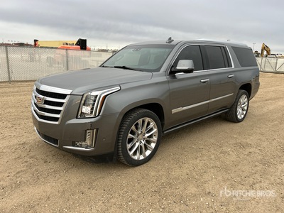 2019 Cadillac Escalade 4WD  سيارة رياضية متعددة الاستخدامات