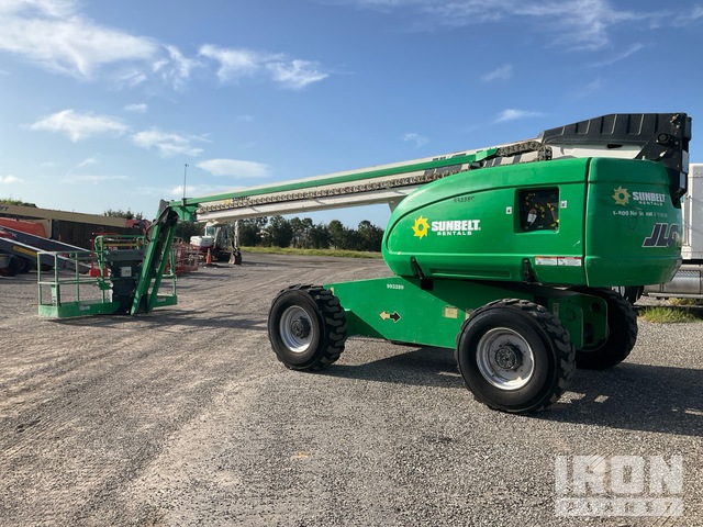 ELEVADOR TELESCóPICO JLG 4WD 660SJ