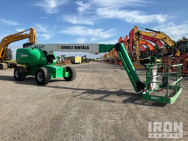 ELEVADOR TELESCóPICO JLG 4WD 660SJ