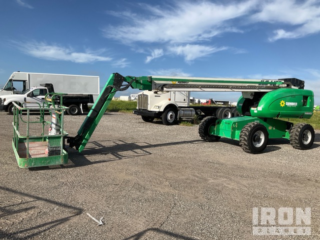 ELEVADOR TELESCóPICO JLG 4WD 660SJ