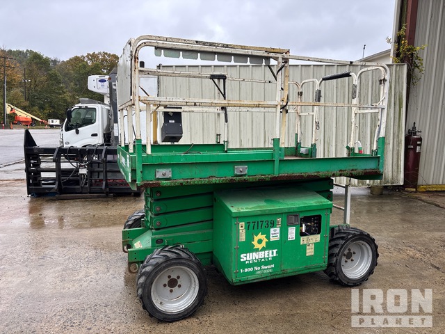 ELEVADOR TIJERA 2015 JLG 260MRT