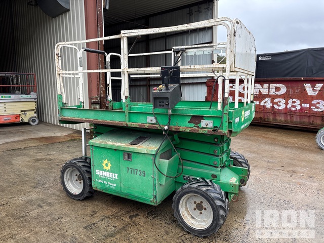 ELEVADOR TIJERA 2015 JLG 260MRT