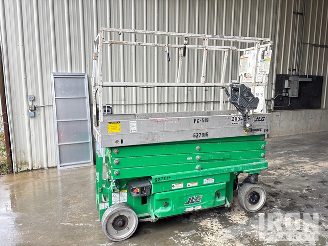 ELEVADOR TIJERA 2014 JLG 2630ES