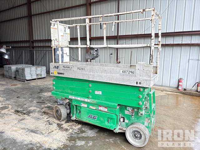 ELEVADOR TIJERA 2012 JLG 2630ES
