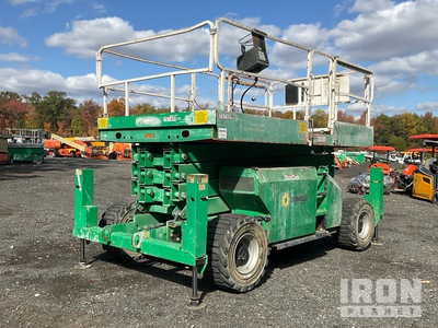 2015 JLG 4394RT Dual Fuel 4x4 Ascenseur à ciseaux