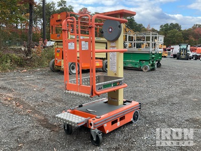 2016 JLG Ecolift 70 Ascenseur à mât vertical