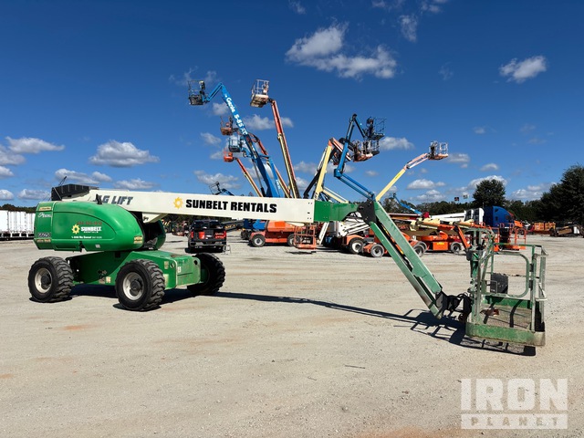 ELEVADOR TELESCóPICO 2007 JLG 4WD 660SJ