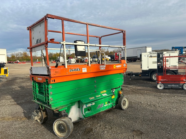 2016 JLG 2646ES Electric Scissor Lift