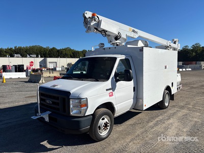 2020 Altec AT200A 30 ft on 2019 Ford E-350 4x2 Van Mounted Aerial Lift