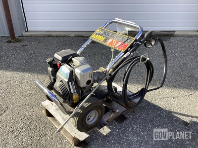 Landa PC3-23326 Pressure Washer