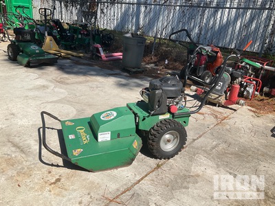 2020 Billy Goat BC2600ICH 28 in Gasoline Brush Cutter