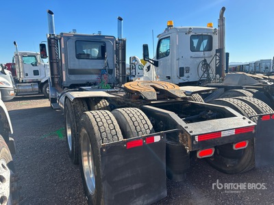 2011 Peterbilt 389 6x4 3-Achs Sattelzugmaschine