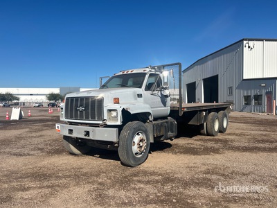 2001 Chevrolet C7500 6x4 Platte vrachtwagen