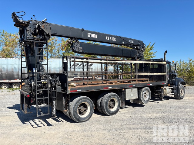 GRúA ARTICULADA 2005 MACK HIAB 10130 LB