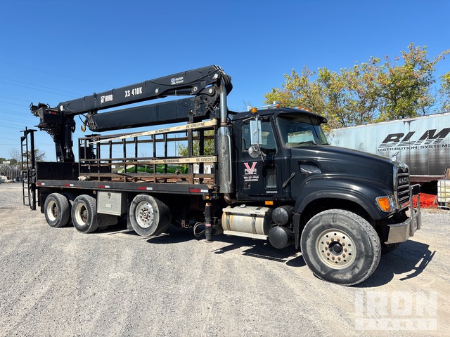 GRúA ARTICULADA 2005 MACK HIAB 10130 LB