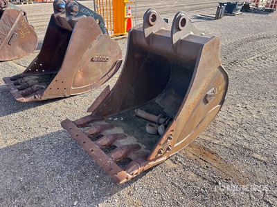 Hensley 44 in 1.57 cyd Excavator Bucket