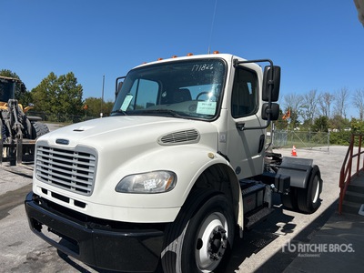 2018 Freightliner M2 106 S/A Day Cab Truck Tractor