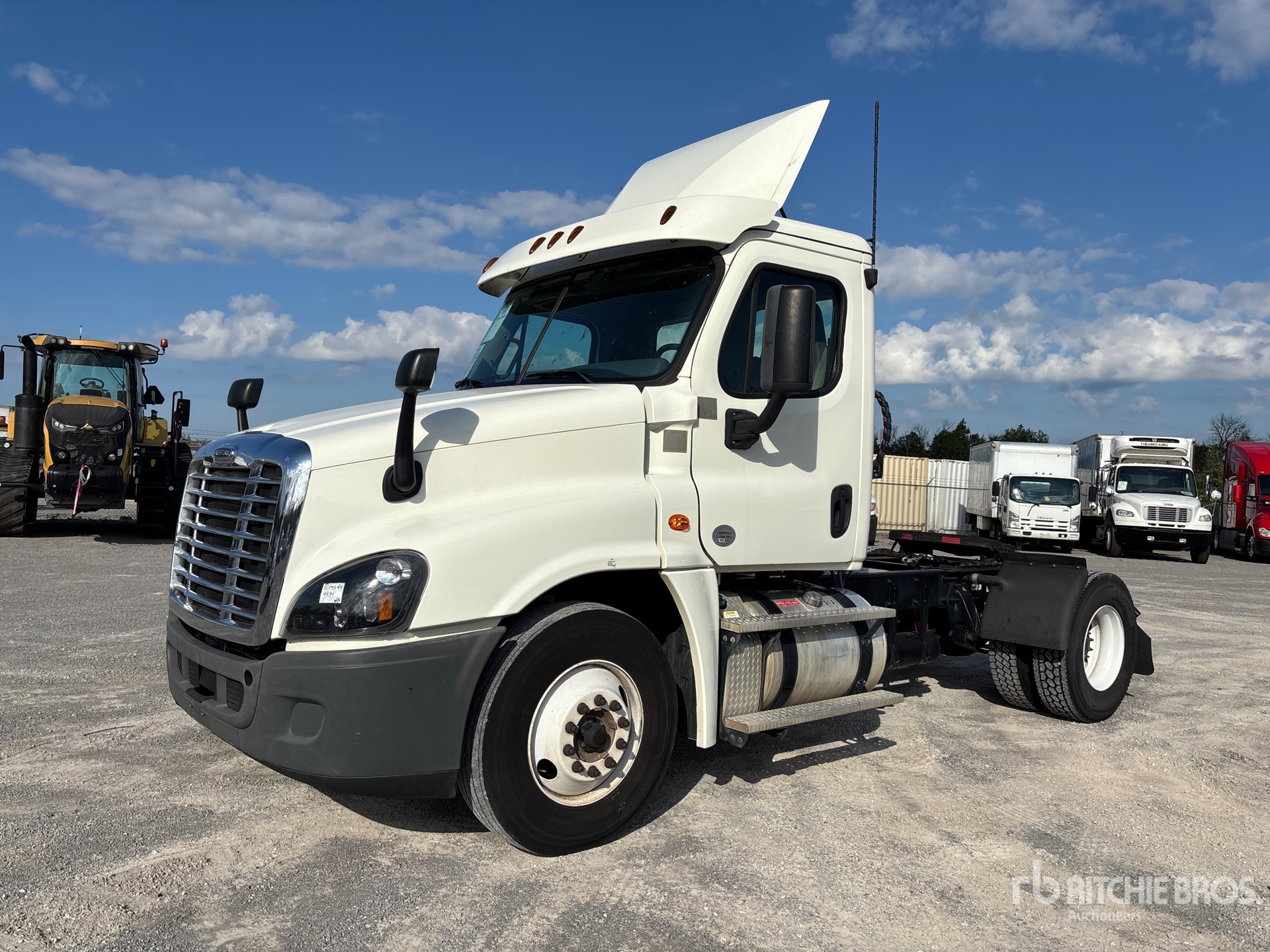 2019 Freightliner Cascadia 125 4x2 Ciągnik siodłowy z kabiną dzienną S/A