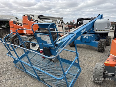 2016 Genie S-40 4WD Dual Fuel Telescopic Boom Lift