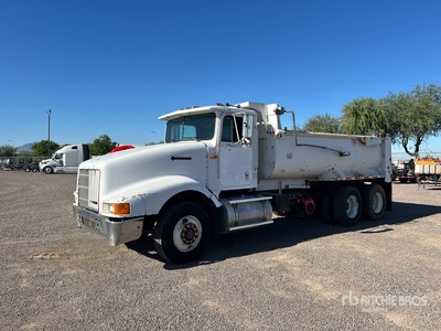 1994 International 9400 6x4 3-Achs Kipper-Lkw