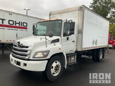 2019 Hino 338 4x2 Van Truck