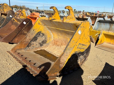 Brandt 62 in Q/C Cleanup دلو حفارة