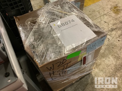 Quantity of 87698838 M10 Bolts その他 - 機械部品 (Unused)