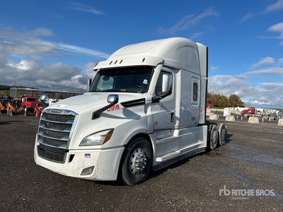 2021 Freightliner Cascadia 126 6x4 T/A Sleeper Truck Tractor