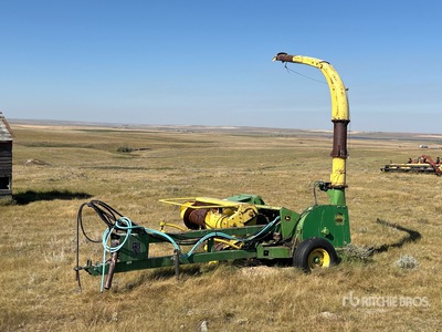 1981 John Deere 3960 7 ft Faucheuse autotractée