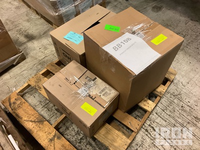 Quantity of 87656137 M8x20 Bolts その他 - 機械部品 (Unused)