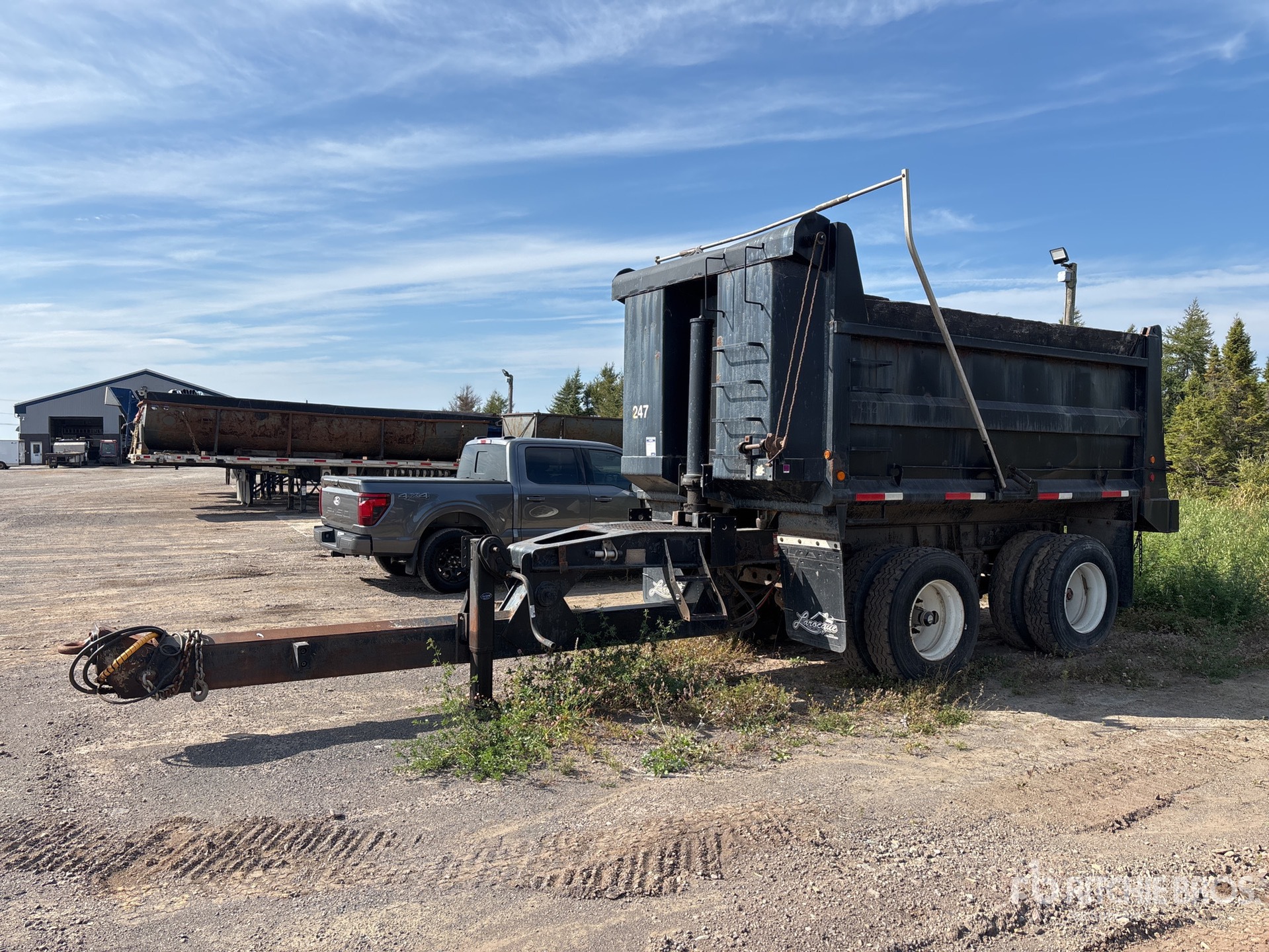 2002 MAC 14 ft T/A Pup Dump Trailer