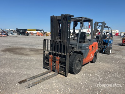 2019 Toyota 8FD45U 9750 lb Cushion Tire Forklift