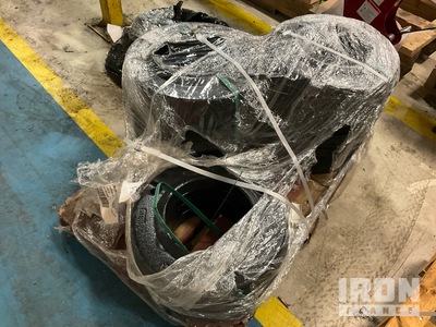 Quantity of Case/New Holland Parts (Unused)