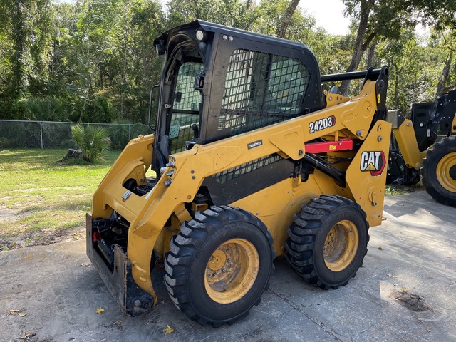 2021 Caterpillar 242D3
