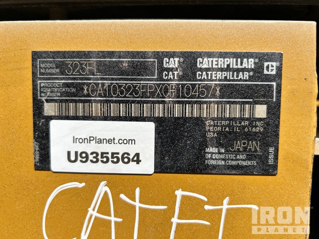 EXCAVADORA 2017 CATERPILLAR 323FL