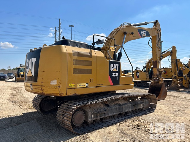 EXCAVADORA 2017 CATERPILLAR 323FL