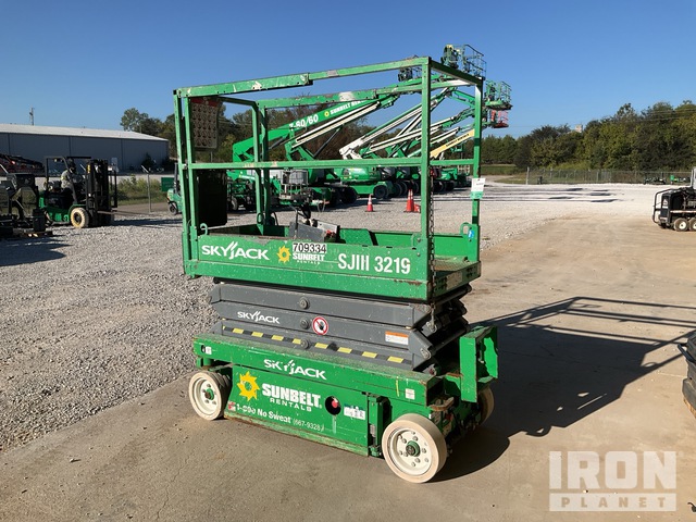 ELEVADOR TIJERA 2015 SKYJACK SJIII3219