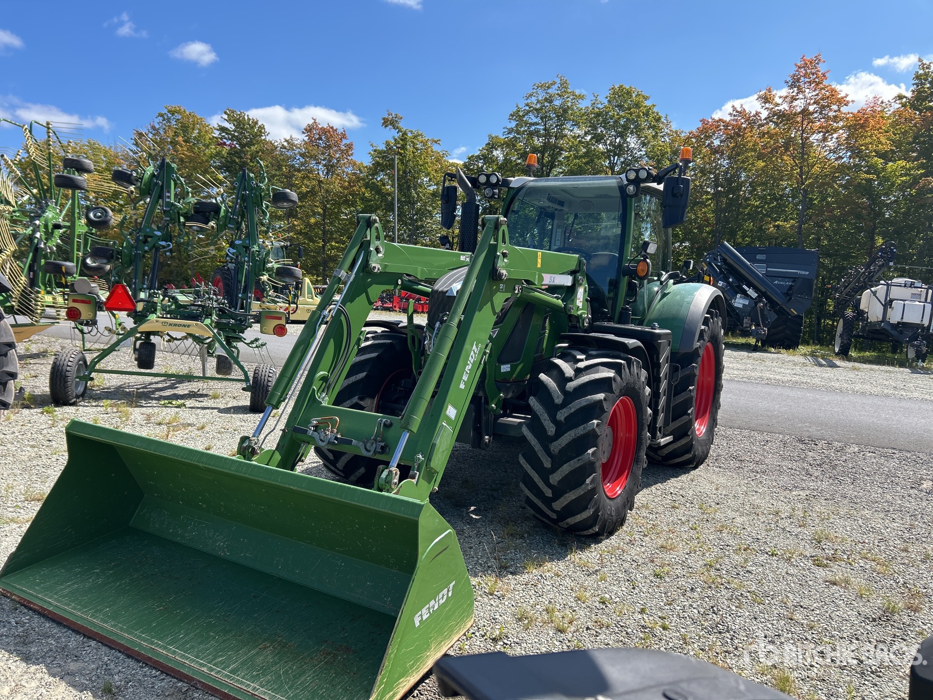 2018 Fendt 714 Vario 4WD Tractor