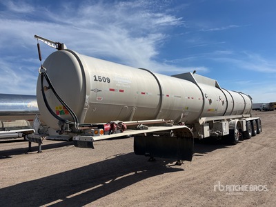 2010 Beall 11000 gal Quad/A Tanker Trailer