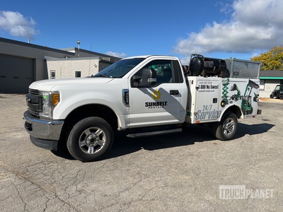 2017 Ford F-250 XL 4x4 Camion de service