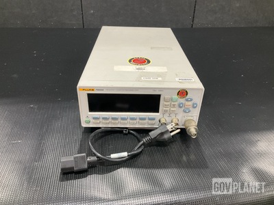 Fluke PM6690 Frequency Counter/Timer Analyzer