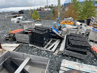 Quantity of (2) Pallets of Black Rubber 2 ft x 4 ft