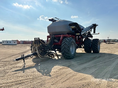 2019 Case IH 4955 950 bu Tow-Behind Air Cart